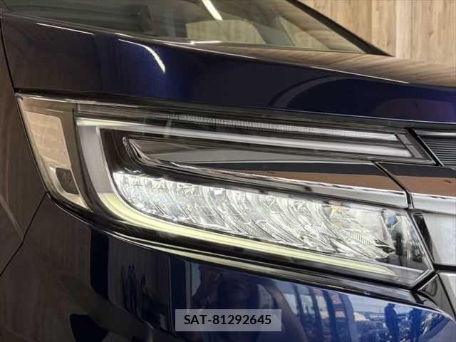 Honda STEP WGN 2019-11 7879709-14