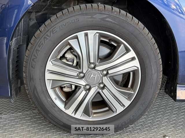 Honda STEP WGN 2019-11 7879709-29