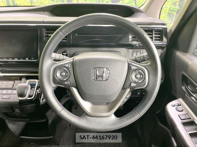 Honda STEP WGN 2019-12 7981155-11