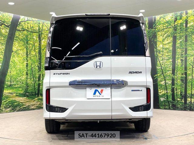Honda STEP WGN 2019-12 7981155-15
