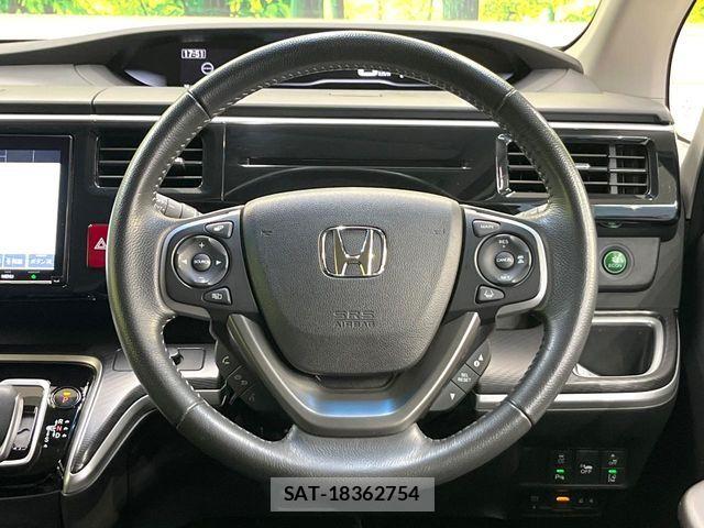 Honda STEP WGN 2019-06 7981154-11