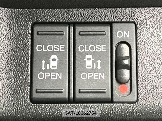 Honda STEP WGN 2019-06 7981154-5
