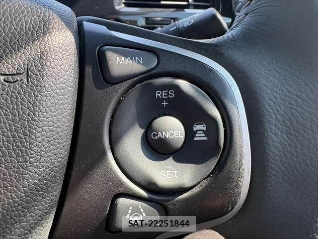 Honda STEP WGN 2019-09 8038508-9