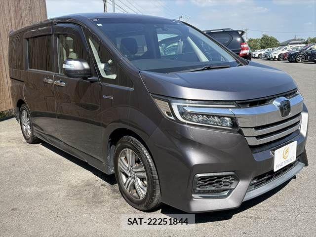 Honda STEP WGN 2019-09 8038508-19