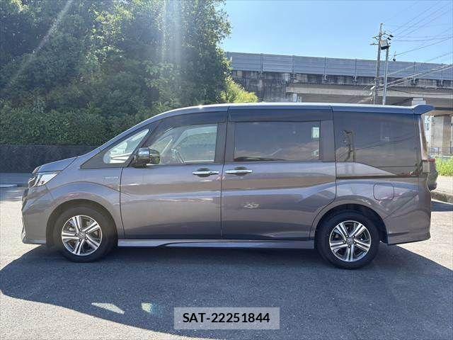 Honda STEP WGN 2019-09 8038508-24