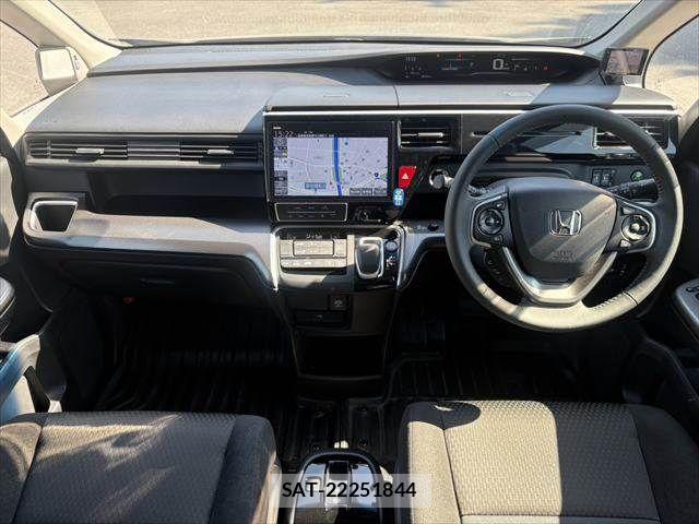 Honda STEP WGN 2019-09 8038508-2