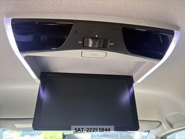 Honda STEP WGN 2019-09 8038508-3