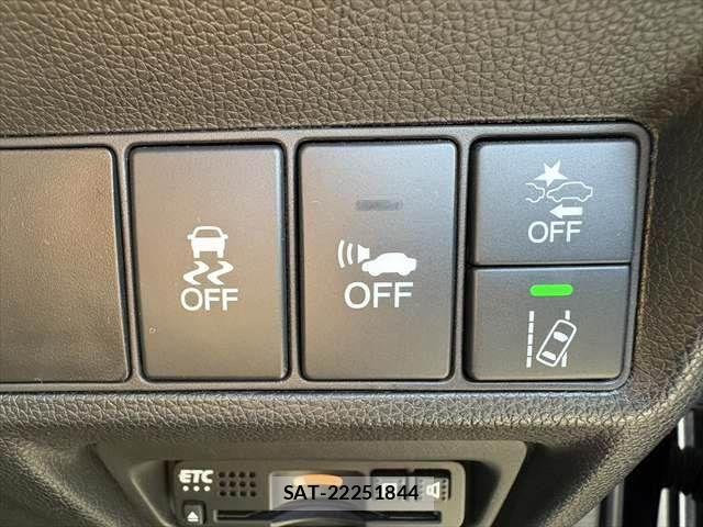 Honda STEP WGN 2019-09 8038508-8