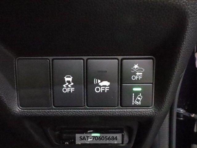 Honda STEP WGN 2018-07 8038506-25