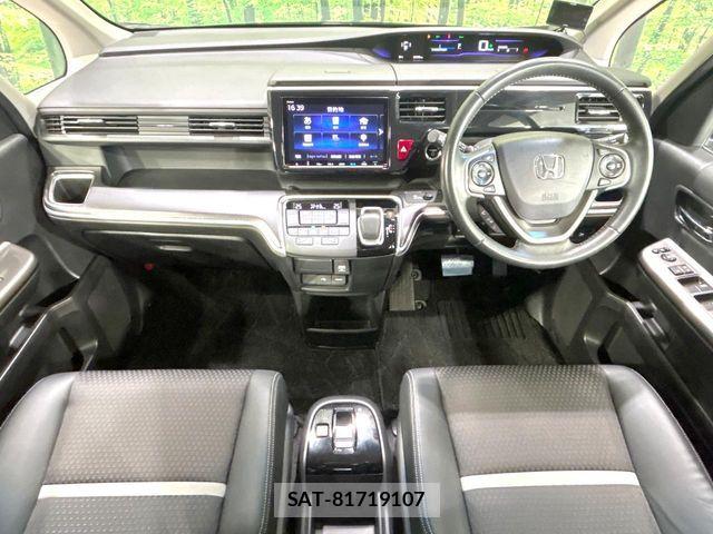 Honda STEP WGN 2018-10 8075741-6