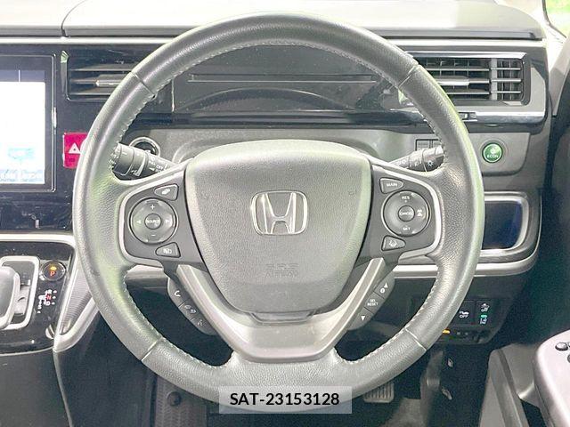 Honda STEP WGN 2019-11 8146768-11