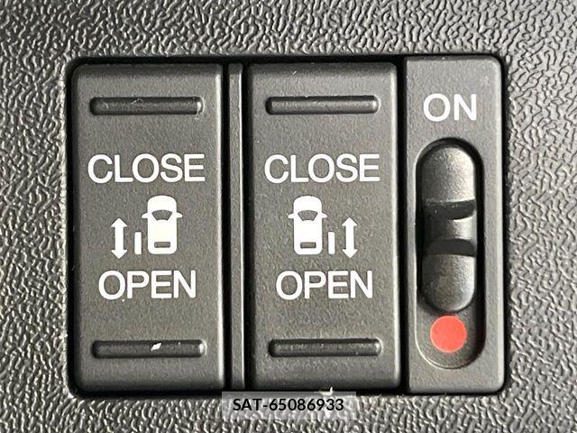Honda STEP WGN 2017-10 8159288-3