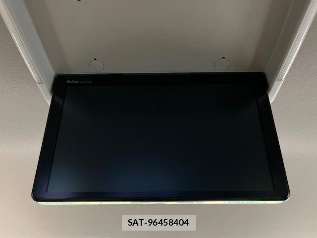 Honda STEP WGN 2018-02 8231940-4