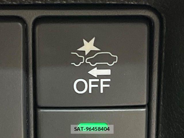 Honda STEP WGN 2018-02 8231940-6