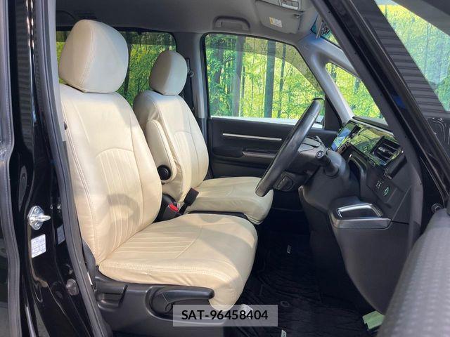 Honda STEP WGN 2018-02 8231940-7
