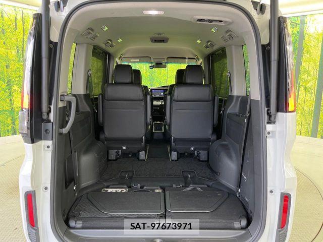Honda STEP WGN 2017-10 8317388-11