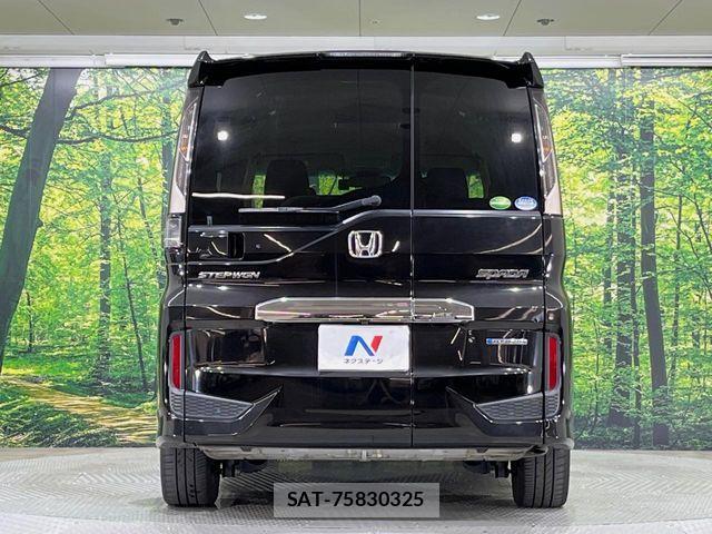 Honda STEP WGN 2019-03 8666958-15