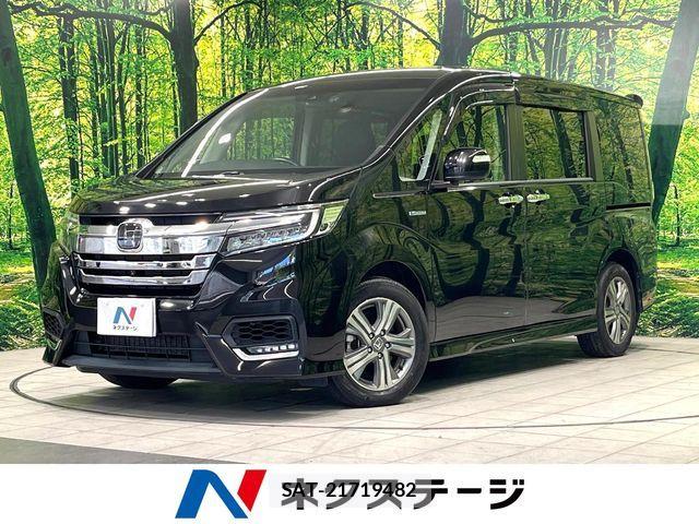 Honda STEP WGN 2017-10 8686670-0