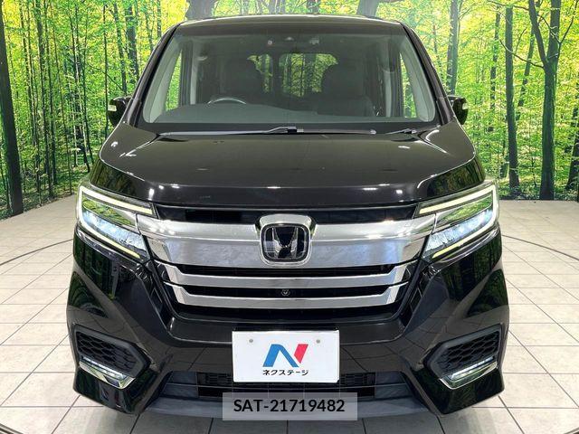 Honda STEP WGN 2017-10 8686670-14