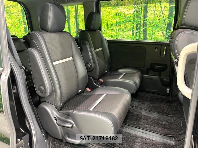 Honda STEP WGN 2017-10 8686670-8