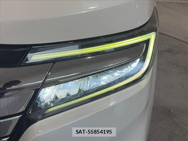 Honda STEP WGN 2018-03 8746091-14