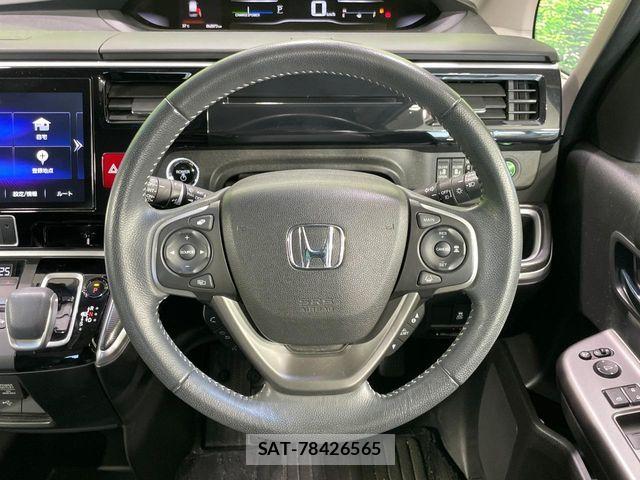 Honda STEP WGN 2018-03 8746090-11