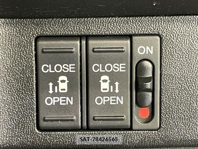 Honda STEP WGN 2018-03 8746090-4