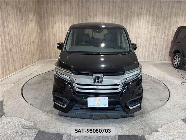 Honda STEP WGN 2017-09 8782189-17
