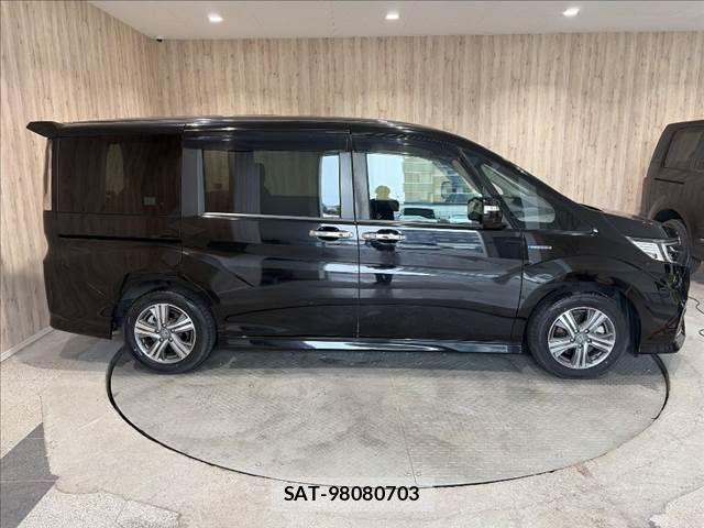 Honda STEP WGN 2017-09 8782189-19