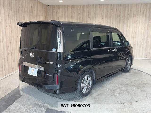 Honda STEP WGN 2017-09 8782189-20