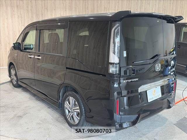 Honda STEP WGN 2017-09 8782189-22
