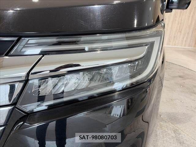Honda STEP WGN 2017-09 8782189-24