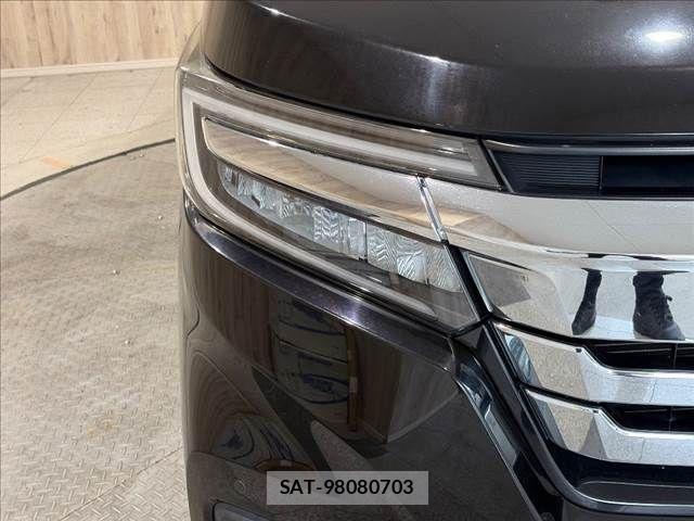 Honda STEP WGN 2017-09 8782189-25