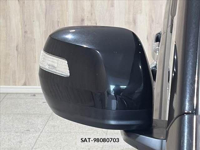 Honda STEP WGN 2017-09 8782189-27
