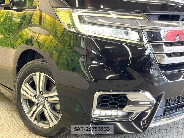 Honda STEP WGN 2018-11 8782188-12