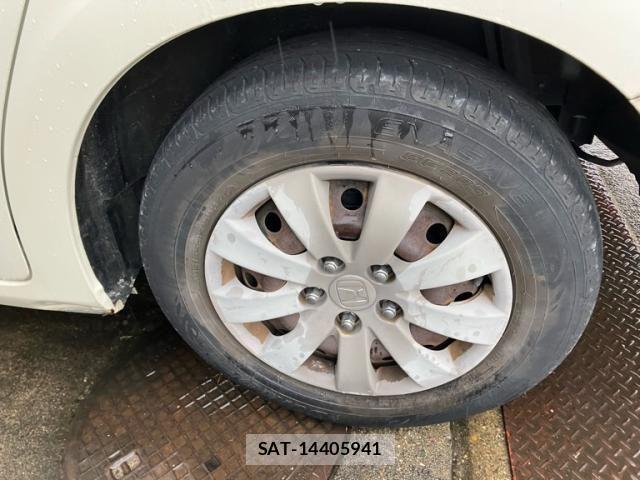 Honda STREAM 2010-06 1323505-9