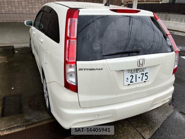 Honda STREAM 2010-06 1323505-2