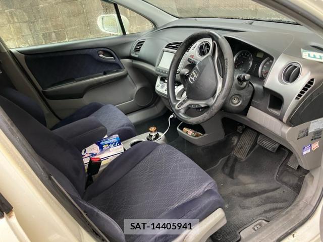 Honda STREAM 2010-06 1323505-3
