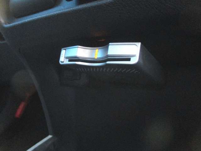 Honda STREAM 2011-02 3684856-18