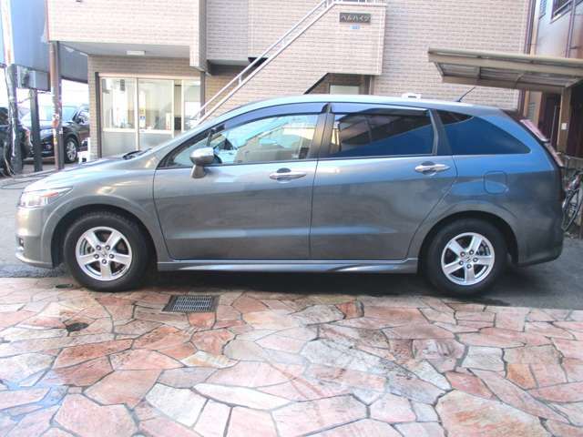 Honda STREAM 2011-02 3684856-8