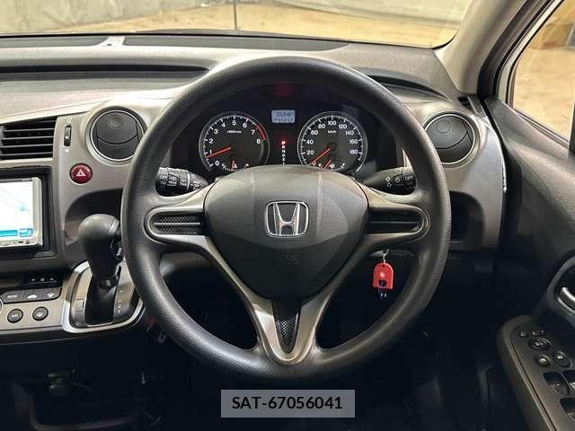 Honda STREAM 2008-06 5879722-10