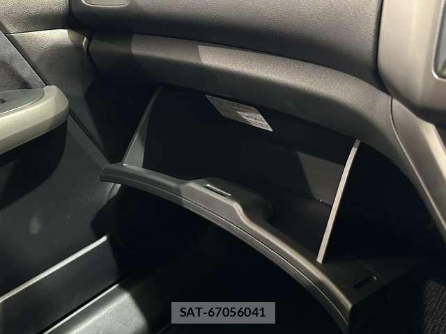 Honda STREAM 2008-06 5879722-18