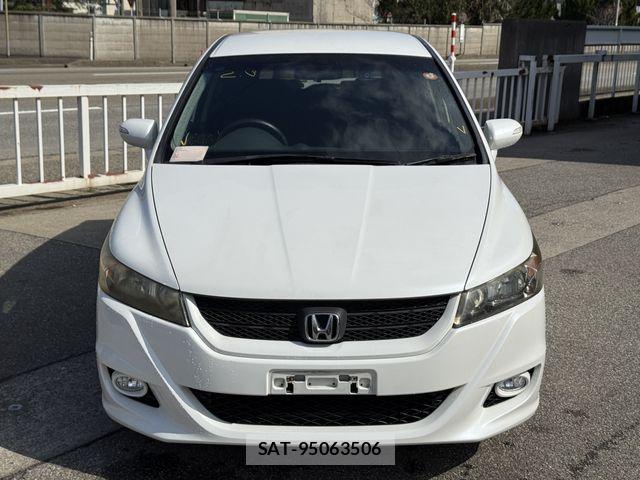Honda STREAM 2013-01 6673783-7