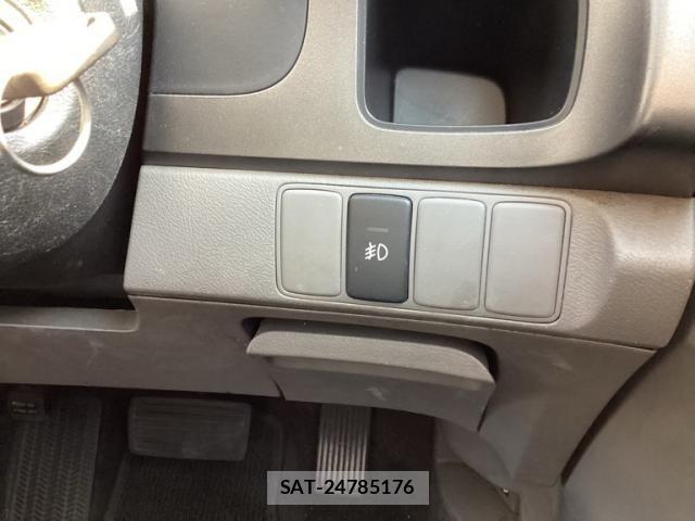 Honda STREAM 2009-11 7272689-21
