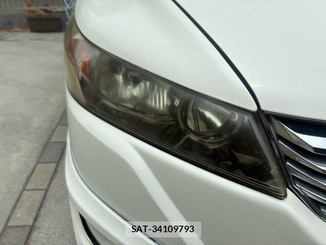 Honda STREAM 2010-04 7330361-3
