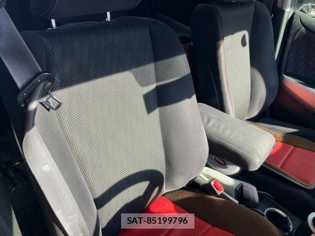 Honda STREAM 2010-01 7879717-7