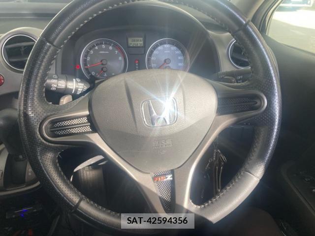 Honda STREAM 2008-07 7879716-13