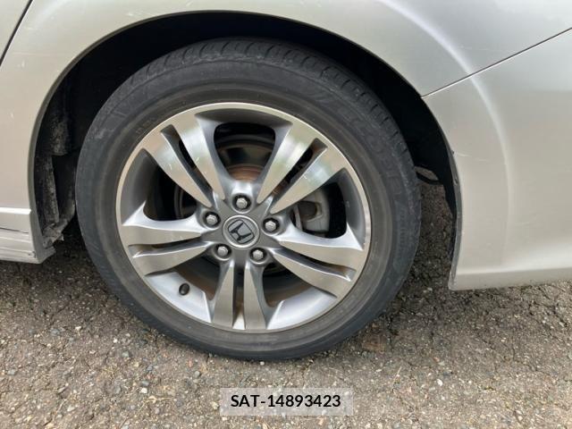 Honda STREAM 2010-05 8075743-10