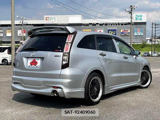 Honda STREAM 2011-06 8317389-2