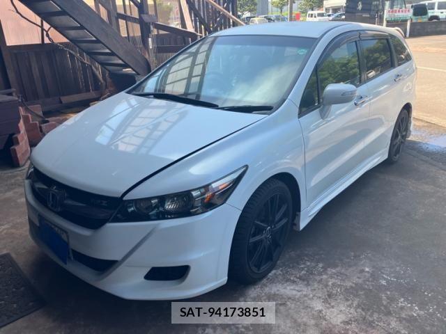 Honda STREAM 2013-06 8338032-0